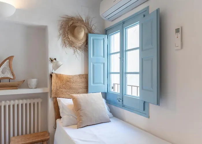 Casa Azul By Hello Homes