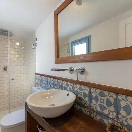 Casa Azul By Hello Homes